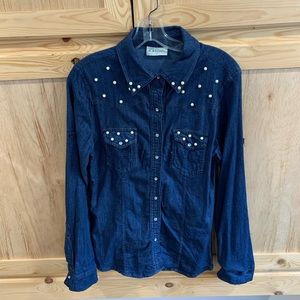 M. Michel blue denim “pearl” western button front shirt size M